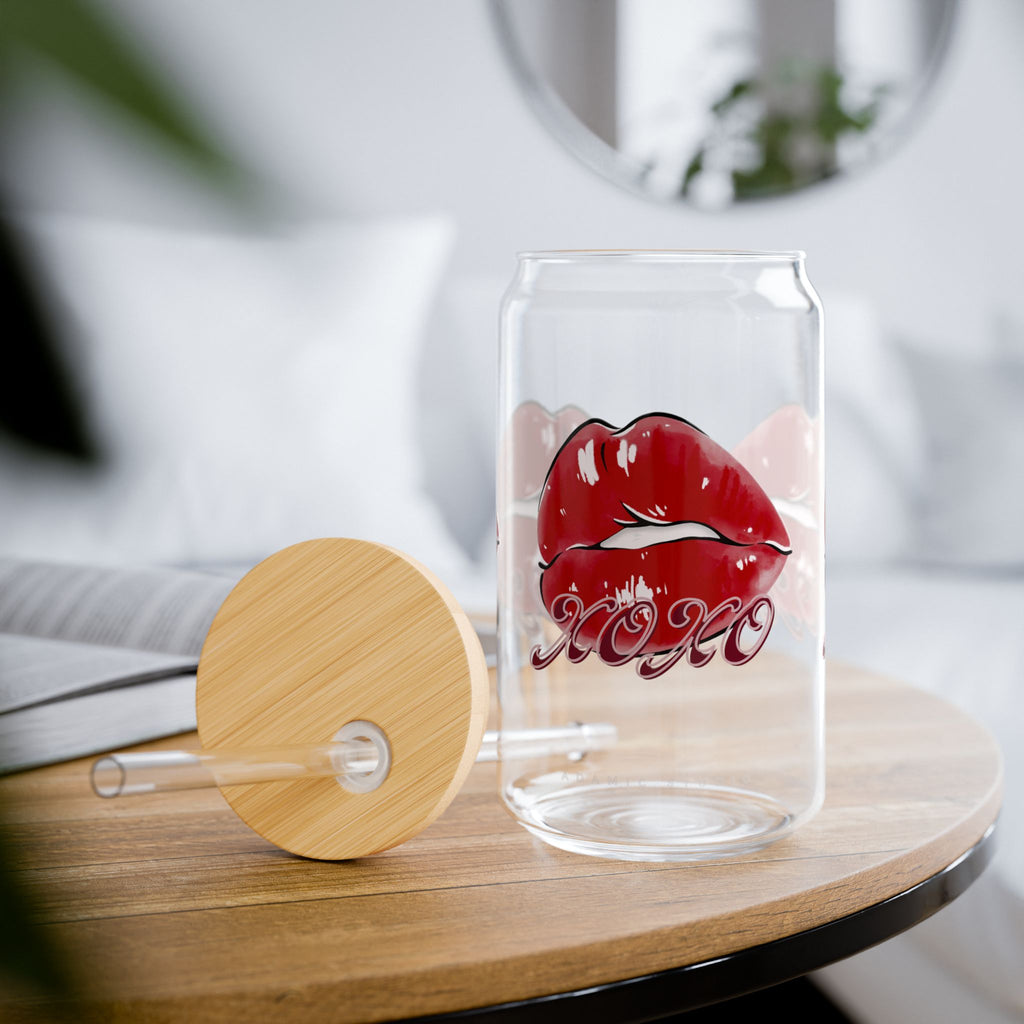 XOXO Sipper Glass